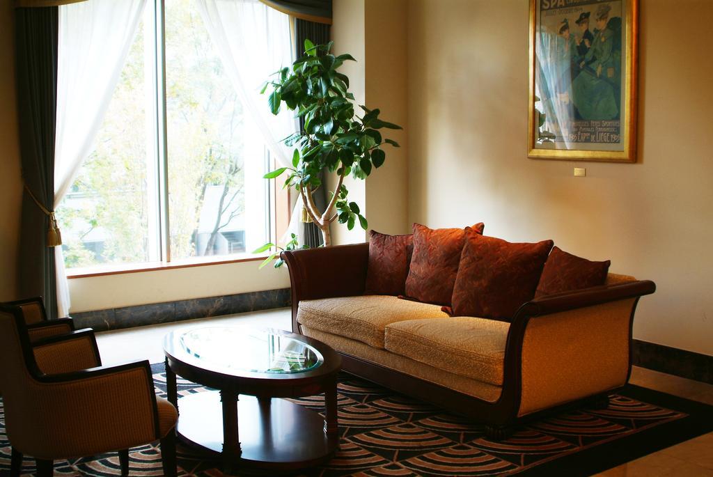 Monterey La Soeur 4* 大阪